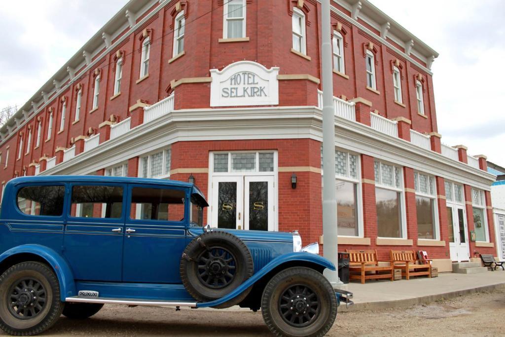 Hotel Selkirk Edmonton Exterior photo
