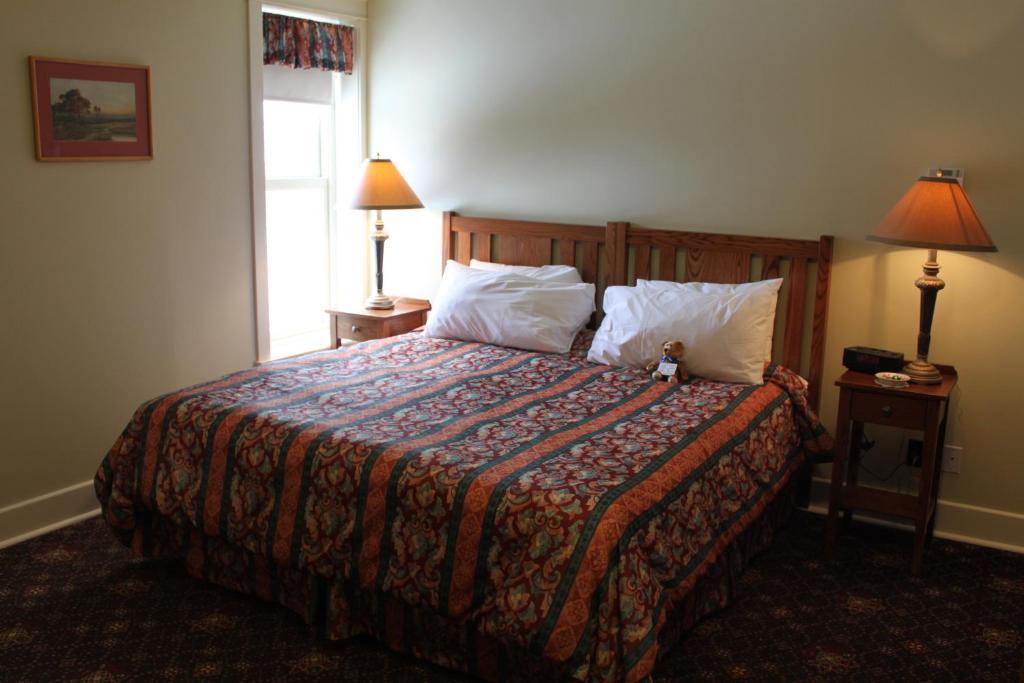 Hotel Selkirk Edmonton Room photo